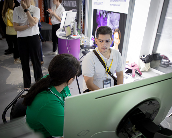 345A4004-Enhanced-NR.jpg